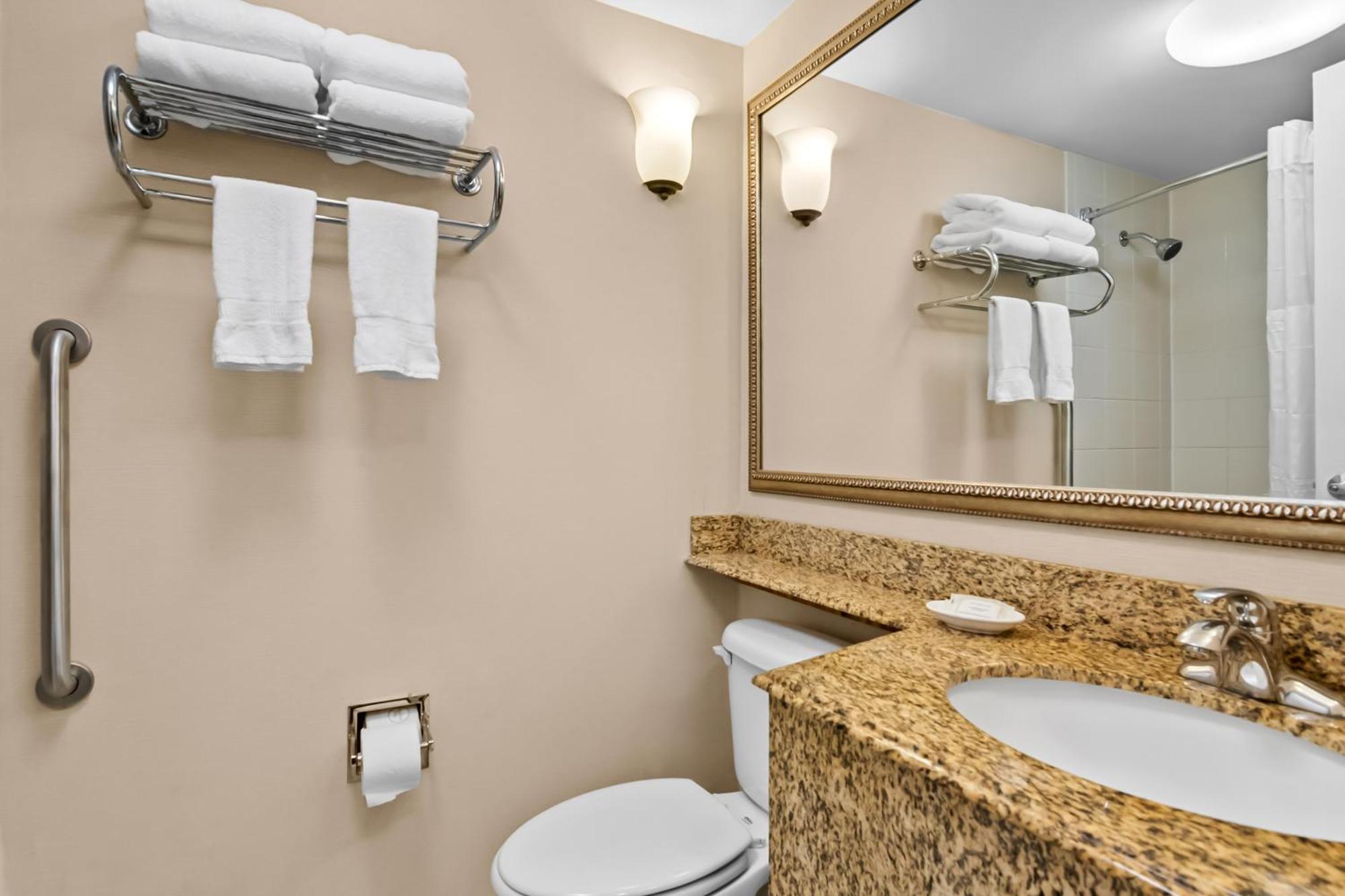 Clarion Inn North Haven Ngoại thất bức ảnh